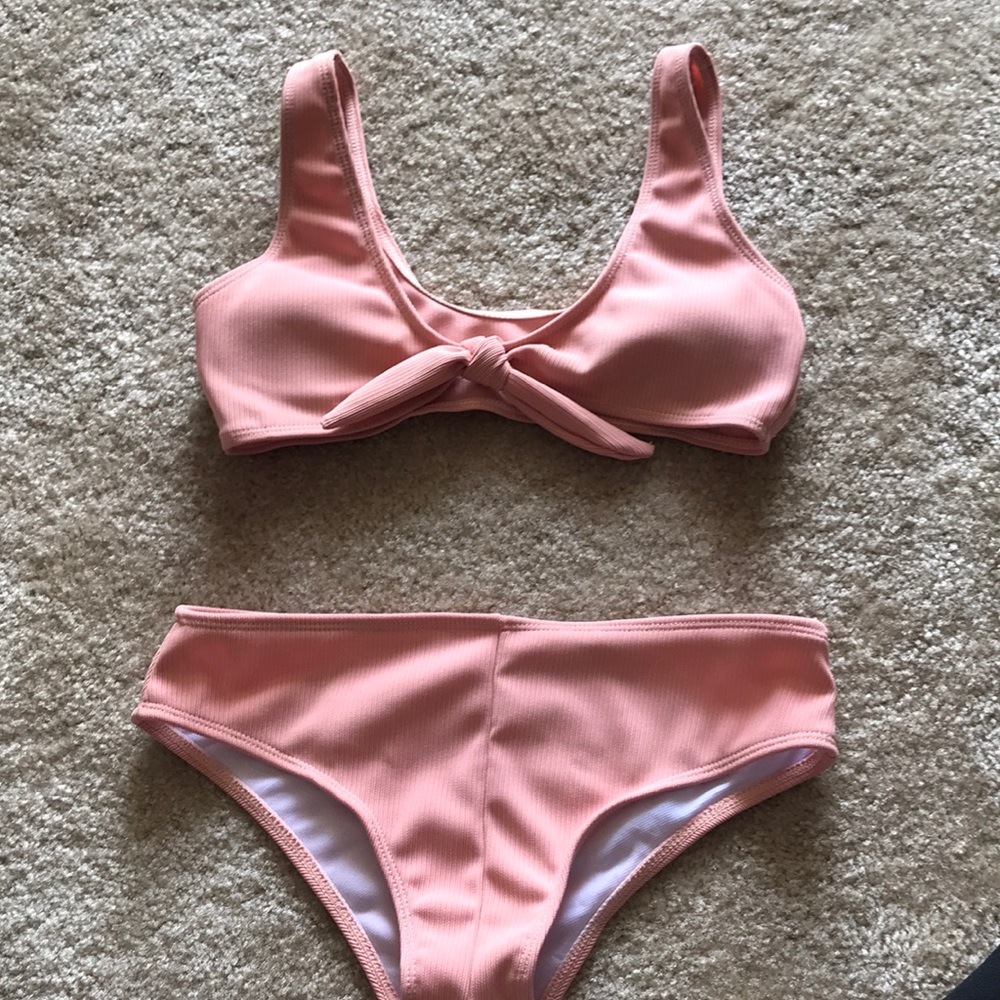 Brand new two piece bathing suit
